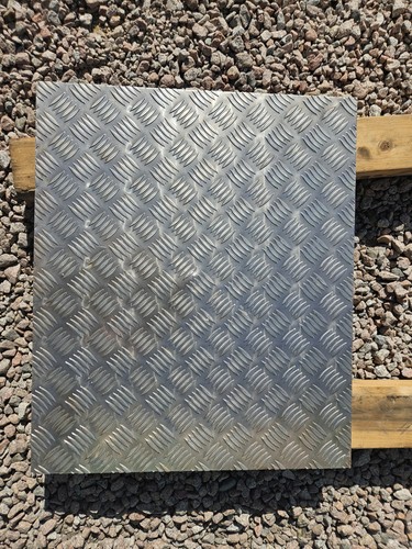 2mm aluminium chequer tread - chequer,